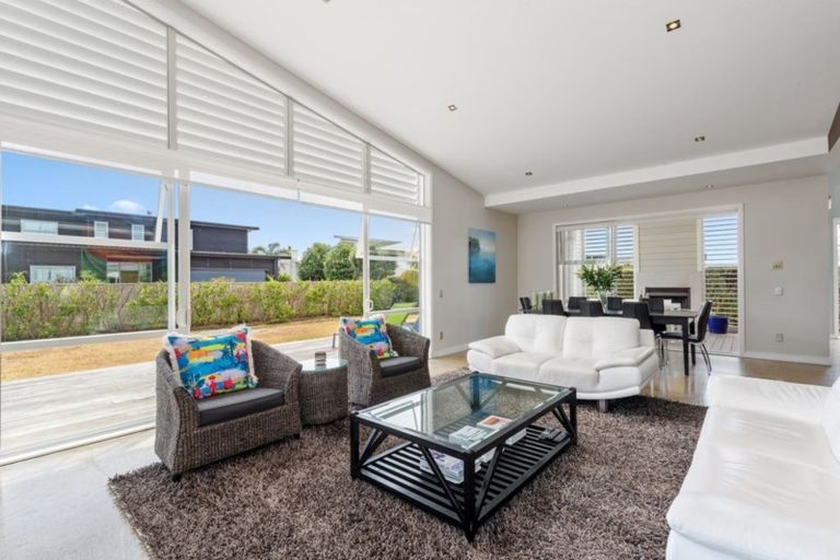 Photo of property in 15 Kewai Street, Omaha, 0986