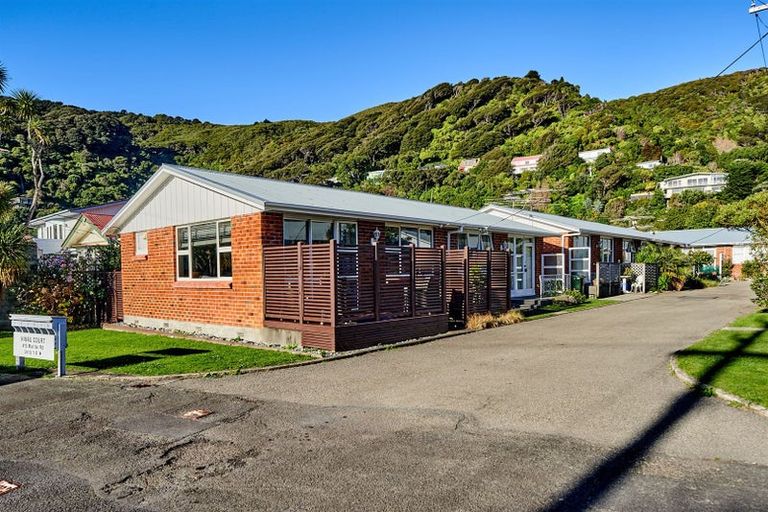 Photo of property in 417 Muritai Road, Eastbourne, Lower Hutt, 5013