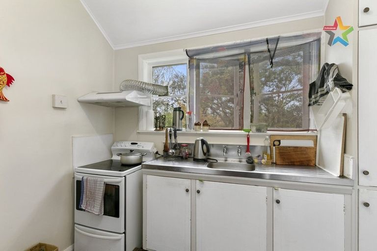 Photo of property in 188 Cambridge Terrace, Naenae, Lower Hutt, 5011