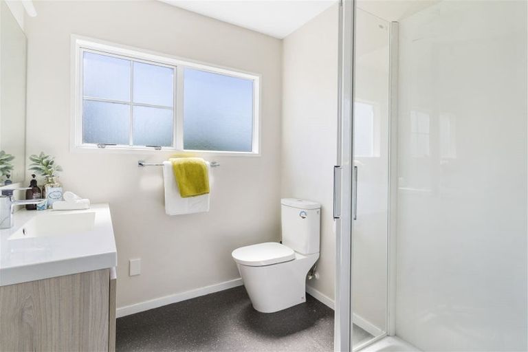 Photo of property in 1/71 Wellington Street, Howick, Auckland, 2014