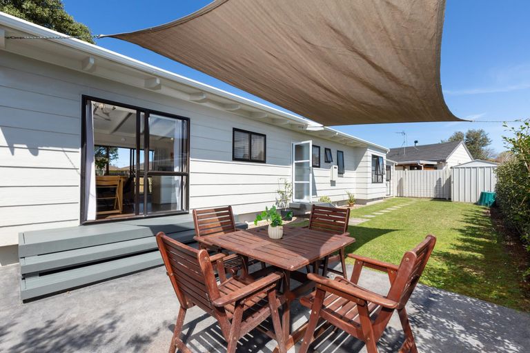 Photo of property in 1 Tyndall Grove, Matua, Tauranga, 3110