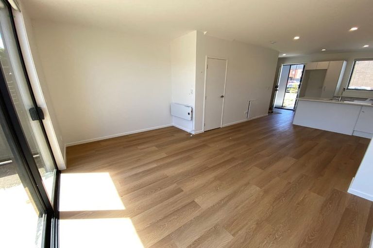 Photo of property in 18 Kotuitui Street, Manukau, Auckland, 2104