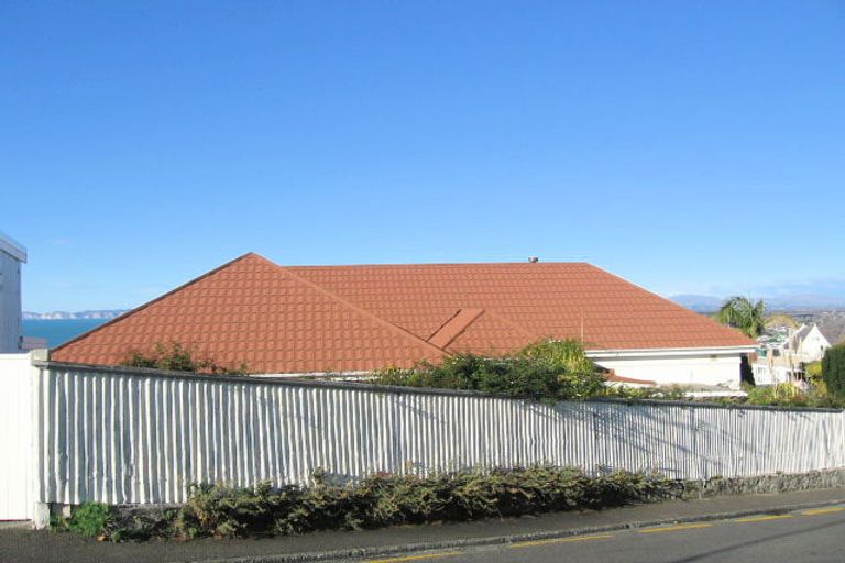 Photo of property in 1 Gladstone Road, Bluff Hill, Napier, 4110