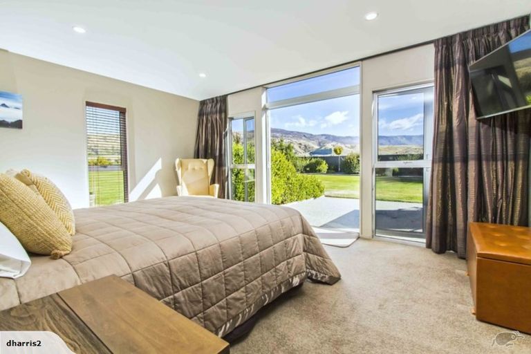 Photo of property in 6 Madison Lane, Cromwell, 9310