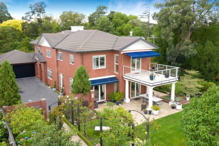 Photo of property in 17a Hamilton Avenue, Ilam, Christchurch, 8041