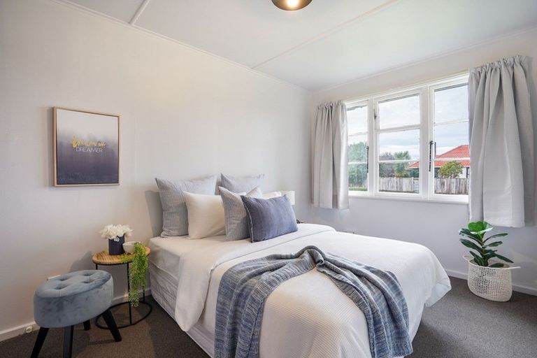 Photo of property in 39 Andrew Avenue, Roslyn, Palmerston North, 4414