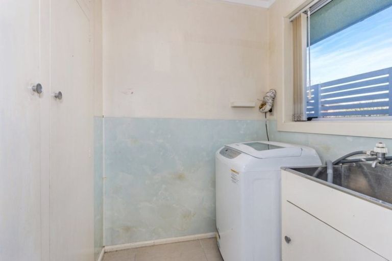 Photo of property in 6 West-watson Avenue, Hillmorton, Christchurch, 8025