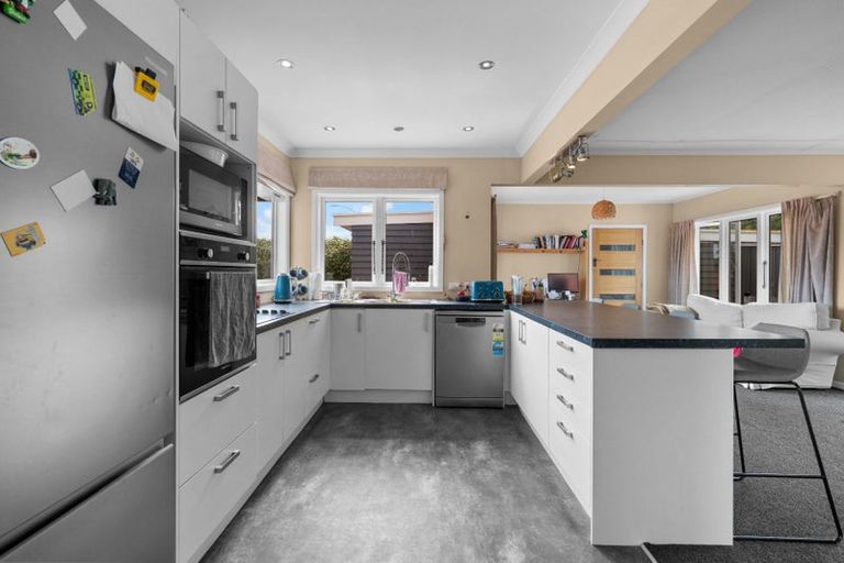 Photo of property in 89 Grey Street, Cambridge, 3434