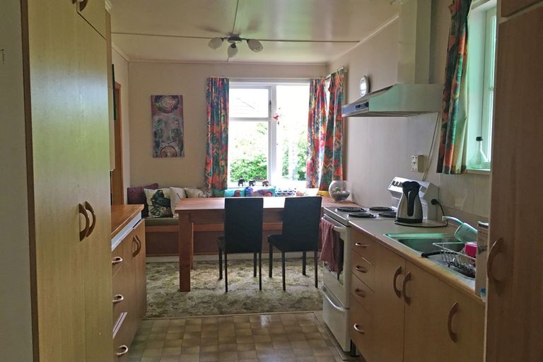 Photo of property in 37 First Avenue, Avenues, Whangarei, 0110