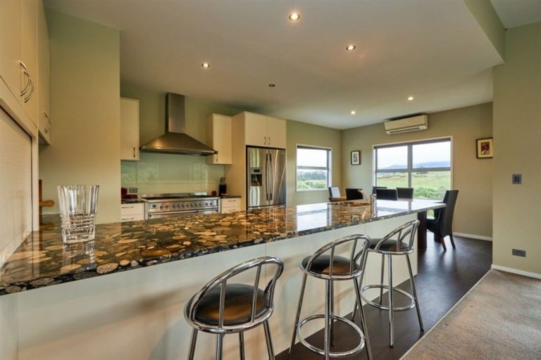 Photo of property in 35 Greenburn Way, Kaikoura Flat, Kaikoura, 7371