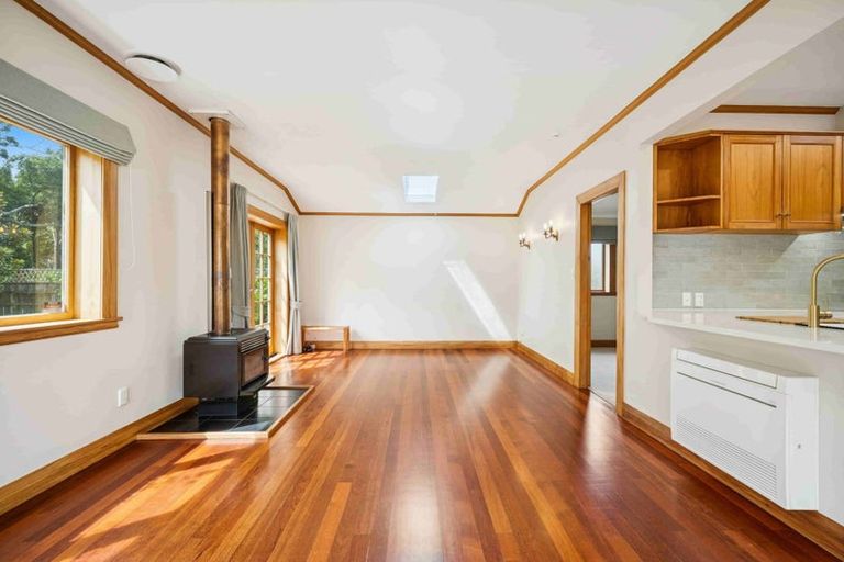 Photo of property in 32 Collingwood Street, Waterloo, Lower Hutt, 5011