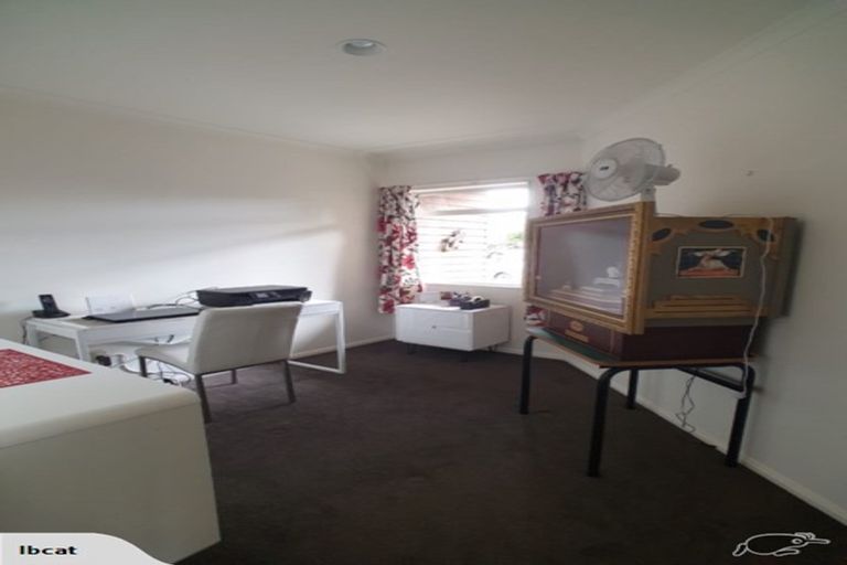 Photo of property in 29 Dan Tori Place, Orewa, 0931