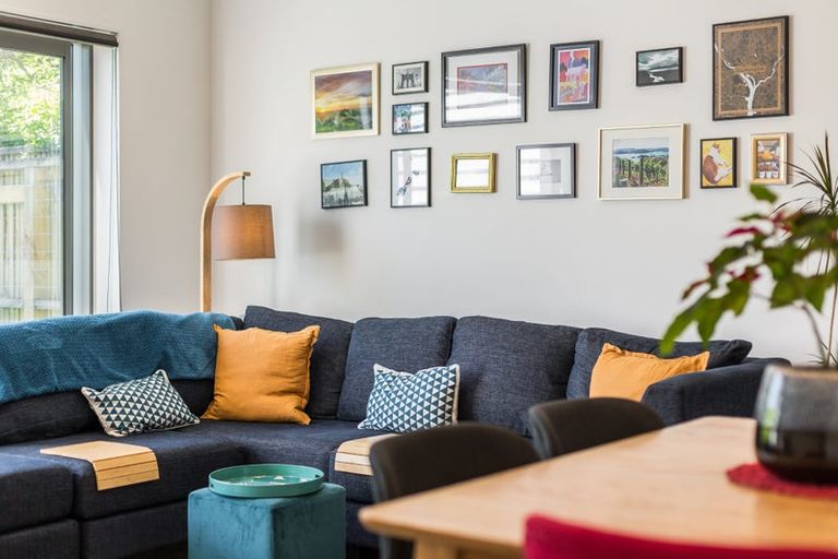 Photo of property in 12/7 Handyside Street, Tawa, Wellington, 5028