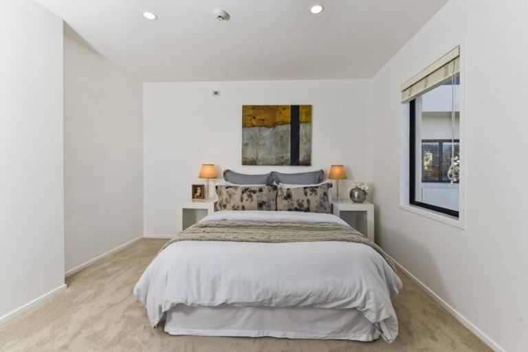 Photo of property in 26/4e Collins Street, Takapuna, Auckland, 0622