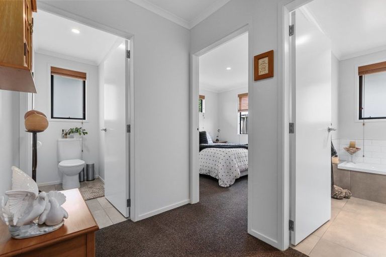 Photo of property in 61 Hastings Road, Pyes Pa, Tauranga, 3112