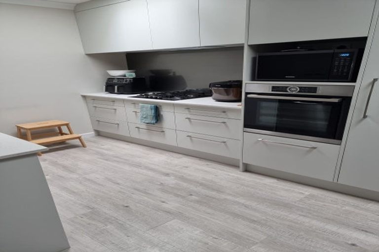 Photo of property in 16 Horoeka Street, Avonhead, Christchurch, 8042