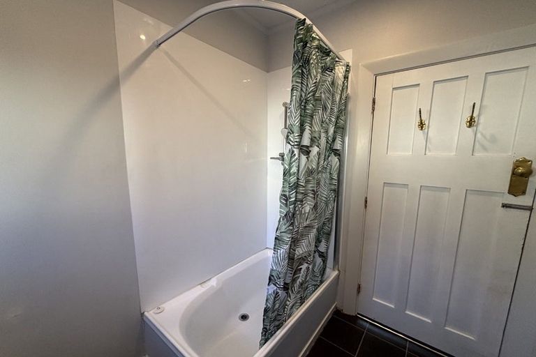 Photo of property in 19 North Parade, Richmond, Christchurch, 8013