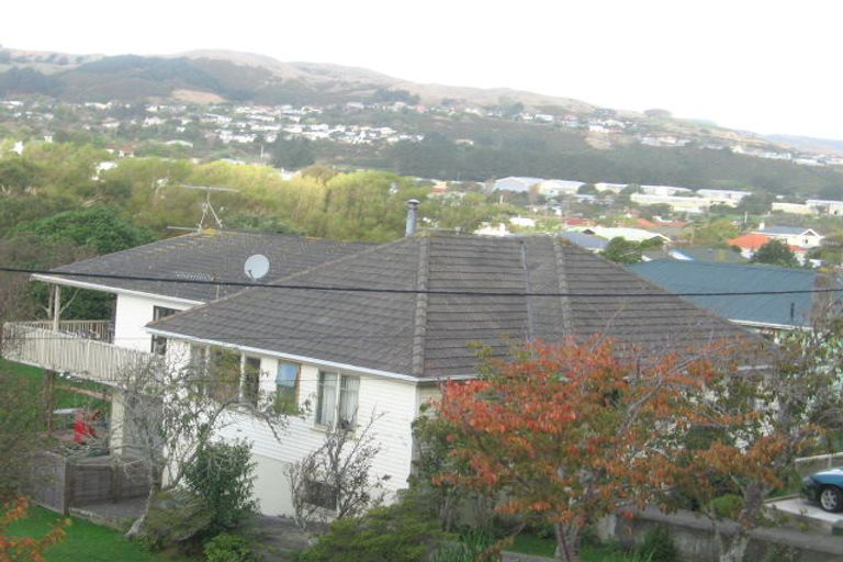 Photo of property in 308 Main Road, Tawa, Wellington, 5028