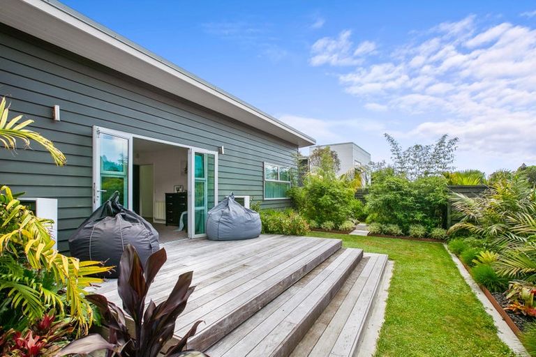 Photo of property in 50 Roto Street, Hurdon, New Plymouth, 4310