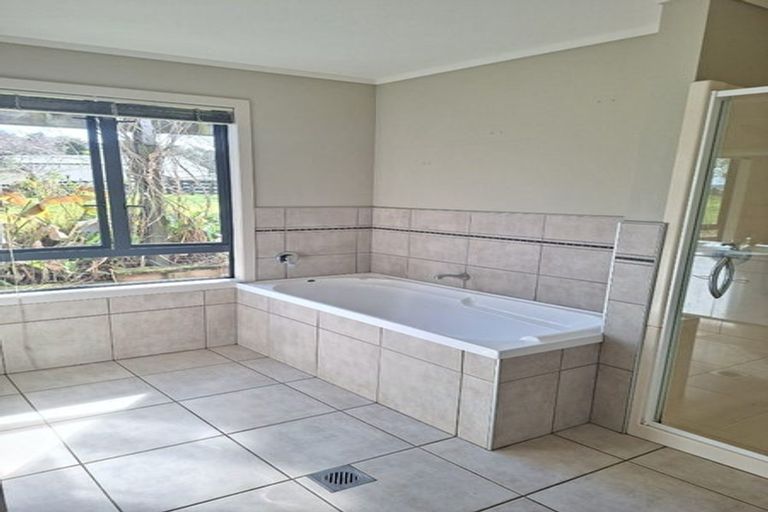 Photo of property in 12 Mceldownie Road, Ramarama, Drury, 2579
