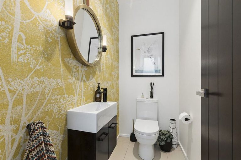 Photo of property in 405b Karori Road, Karori, Wellington, 6012