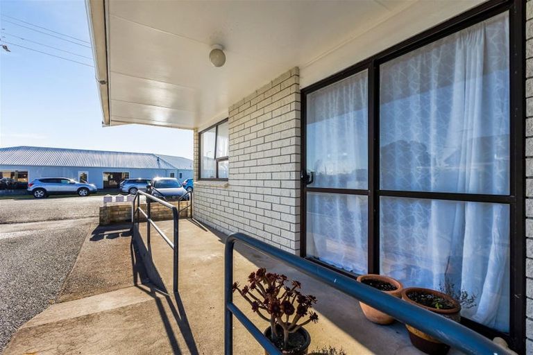 Photo of property in 1/12 Darnell Street, Fitzroy, New Plymouth, 4312