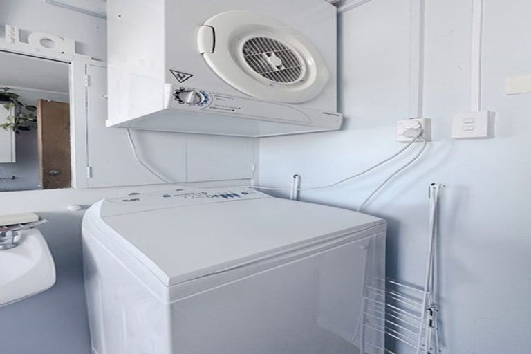 Photo of property in Iona Towers, 1102/140 Abel Smith Street, Te Aro, Wellington, 6011