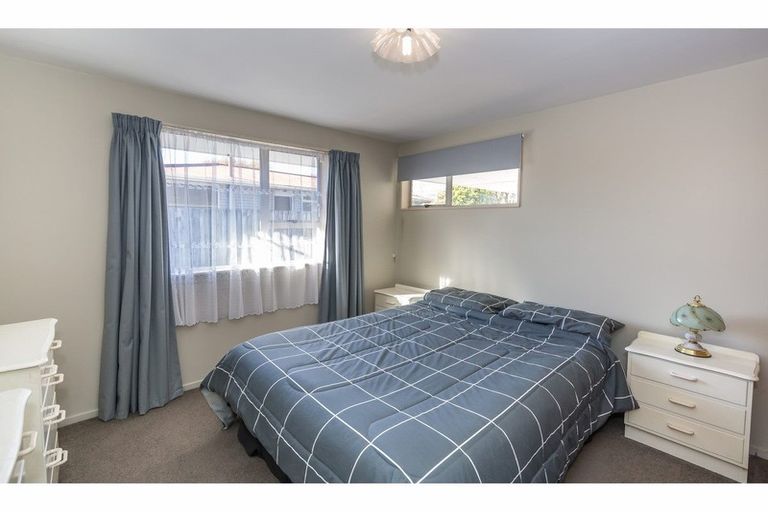 Photo of property in 2/194 Halswell Road, Hillmorton, Christchurch, 8025