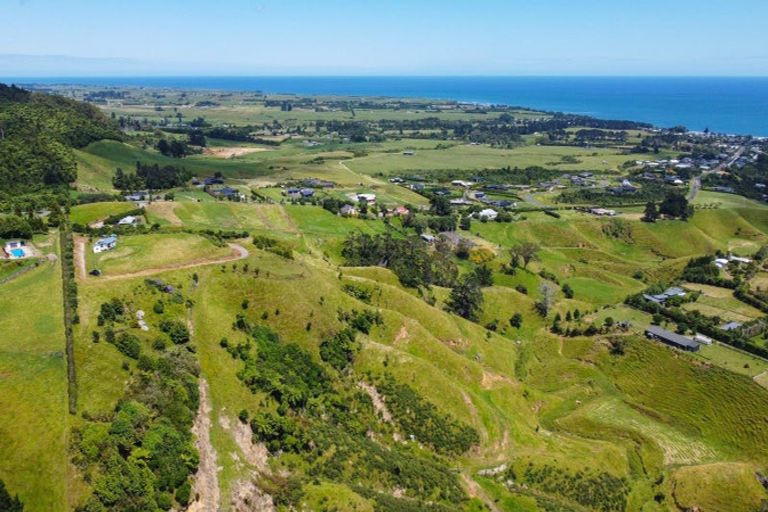Photo of property in 167 Wairau Road, Kaitake, New Plymouth, 4374