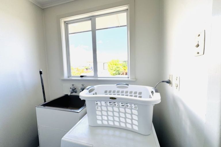 Photo of property in 65 Stuart Street, Holmes Hill, Oamaru, 9401