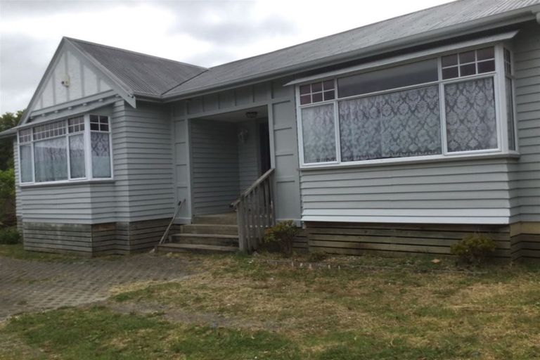 Photo of property in 1c Vanguard Road, Kelston, Auckland, 0602