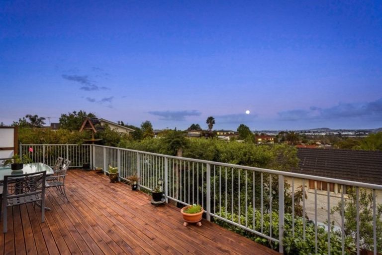 Photo of property in 45 Te Atatu Road, Te Atatu South, Auckland, 0610