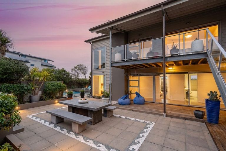 Photo of property in 9 Neptune Place, Waimairi Beach, Christchurch, 8083