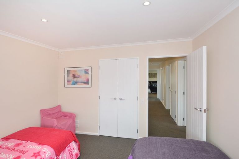 Photo of property in 77 Beach Street, Waikouaiti, 9510