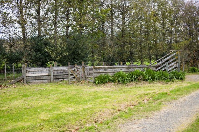 Photo of property in 2212 Matawai Road, Te Karaka, 4093