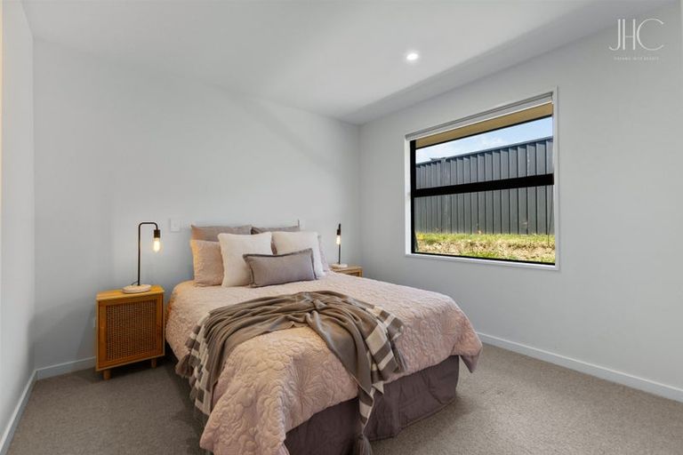 Photo of property in 6 Searle Drive, Cromwell, 9310