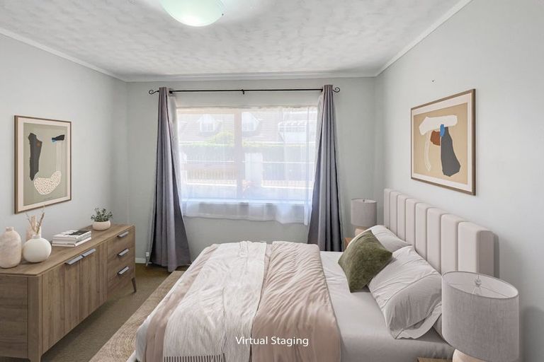 Photo of property in 1/28 Bramley Drive, Farm Cove, Auckland, 2012