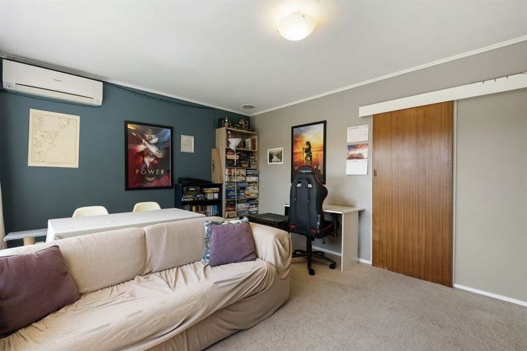 Photo of property in 2/41 Northumberland Avenue, Belmont, Auckland, 0622
