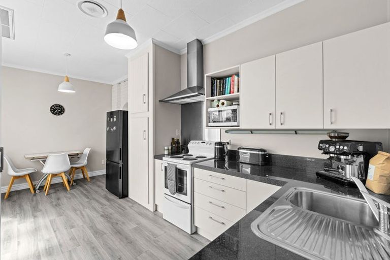 Photo of property in 35a Ayers Street, Rangiora, 7400