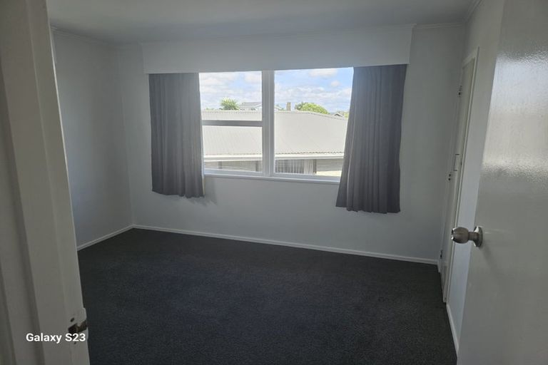 Photo of property in 119 Edgewater Drive, Pakuranga, Auckland, 2010