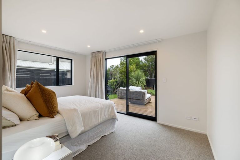 Photo of property in 11 Ketton Place, St Albans, Christchurch, 8052