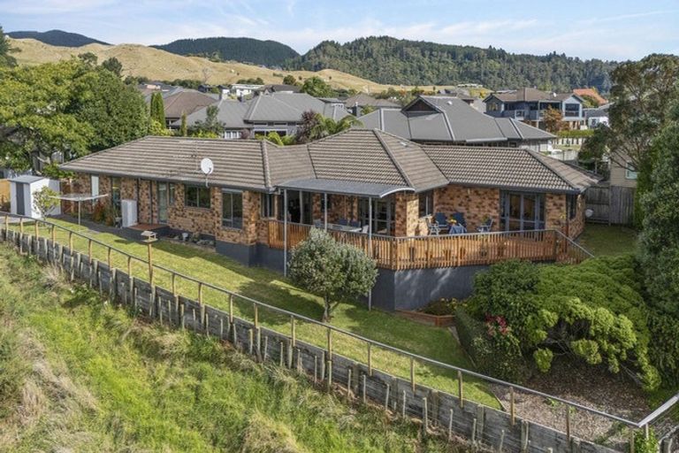 Photo of property in 9 Devoy Drive, Owhata, Rotorua, 3010