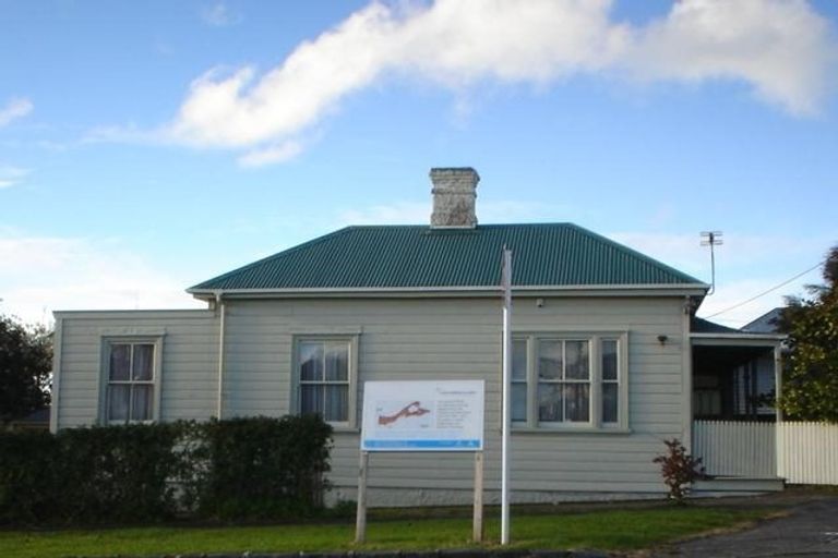 Photo of property in 13 Aitken Terrace, Kingsland, Auckland, 1021