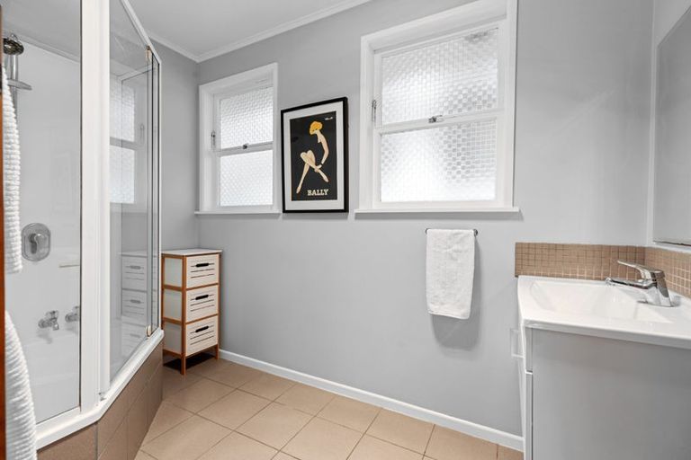 Photo of property in 43 Watling Street, Gate Pa, Tauranga, 3112