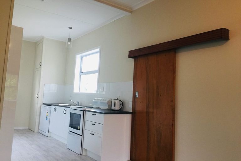 Photo of property in 37 Fox Street, Woodville, 4920