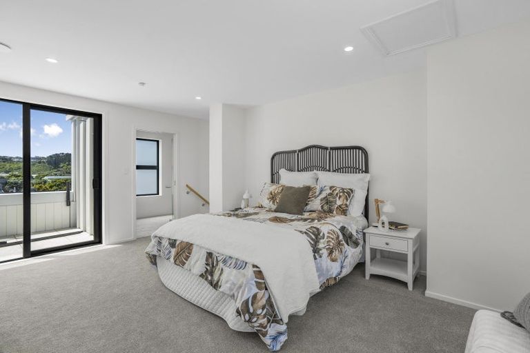 Photo of property in 2 Pascoe Avenue, Paremata, Porirua, 5026