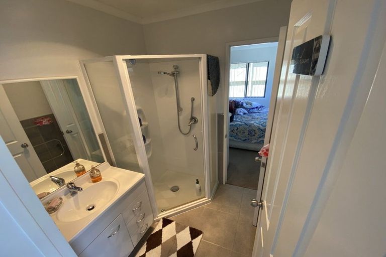 Photo of property in 9 Maxwell Avenue, Papatoetoe, Auckland, 2025