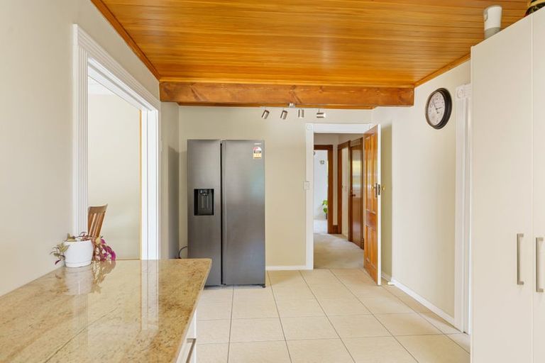 Photo of property in 119 Ratanui Road, Paraparaumu, 5032