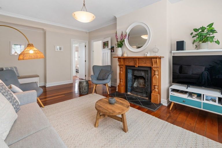 Photo of property in 6 Quadrant Road, Onehunga, Auckland, 1061