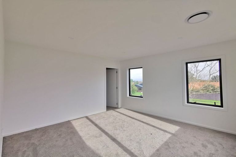 Photo of property in 296a Bucklands Beach Road, Bucklands Beach, Auckland, 2012